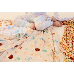 Retro Beach Bamboo Swaddle - Arrows & Bow X Joss + J