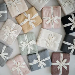 Mushie Swaddles + Blankets Dark Navy Knitted Textured Dots Blanket