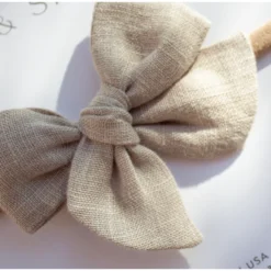 Mae + Skye Hazel Wood Mini Pinwheel Bow Hair Clip Headwear