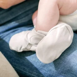 Goumi Kids Footwear Desert Mist Bamboo Organic Cotton Stay On Booties