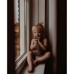 Dappermaenjte Dark Brown Plush Moon Lovey