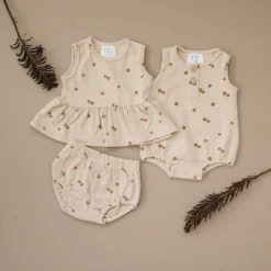 Mebie Baby Preemie + Newborn Oat Floral Organic Cotton Peplum Set