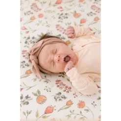 Joss + J Whimsical Dancing Blooms Muslin Crib Sheet